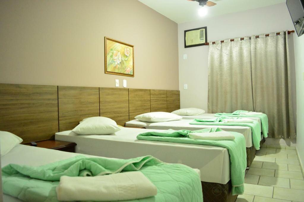 Hotel Faenician Aparecida  Ruang foto